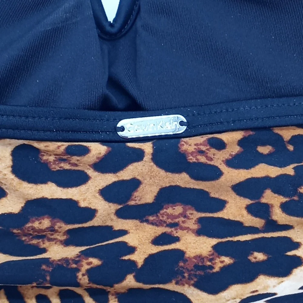 Calvin Klein Animal Print V-Wire‎ Bandeau Halter Tankini Swim Top Jaguar M
